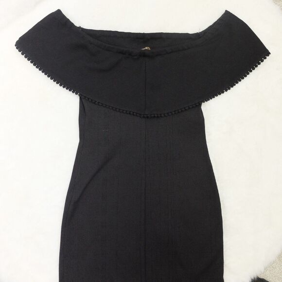 WAYF Black Ribbed Off-the-Shoulder Mini Dress Pom-Pom Ric-Rac Trim Size Small - Picture 6 of 6